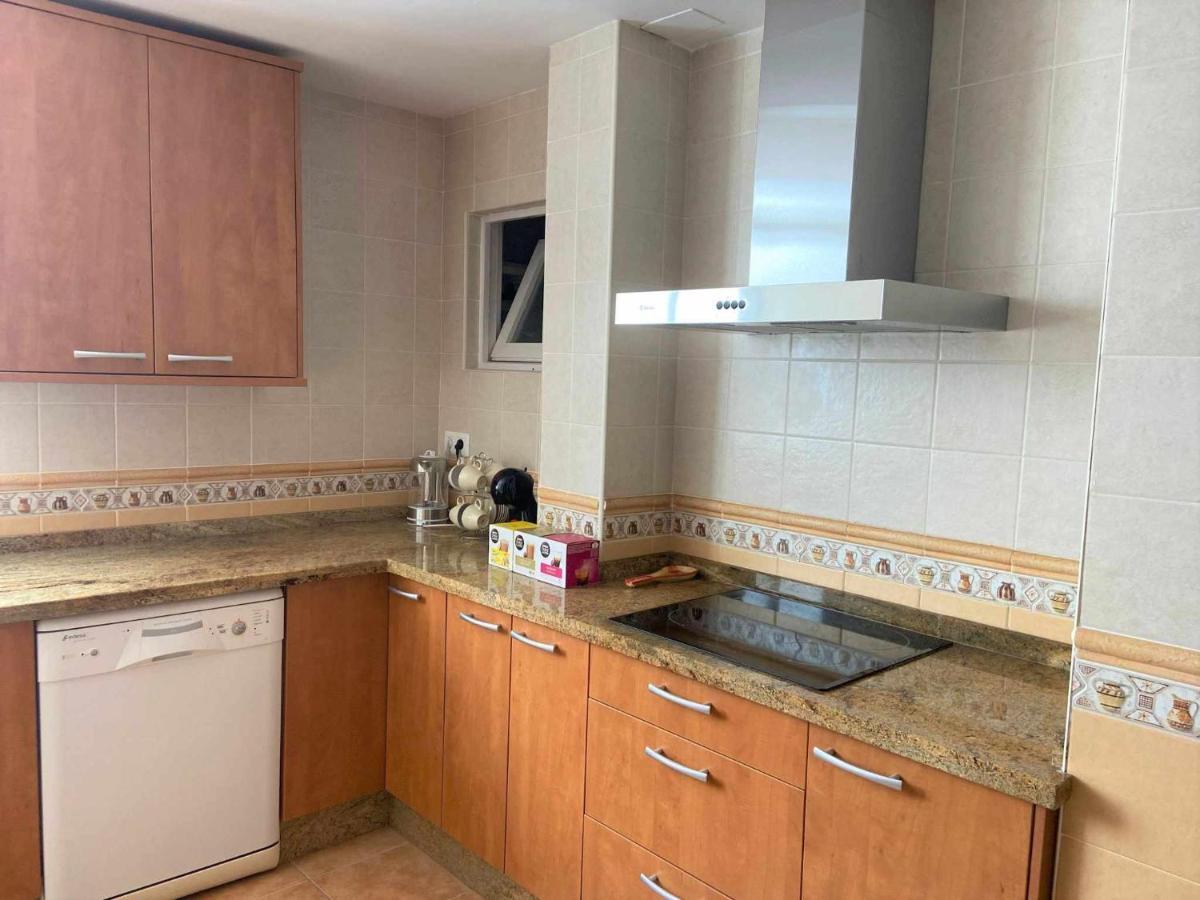 Victoria Home & Parking Estepona Ngoại thất bức ảnh