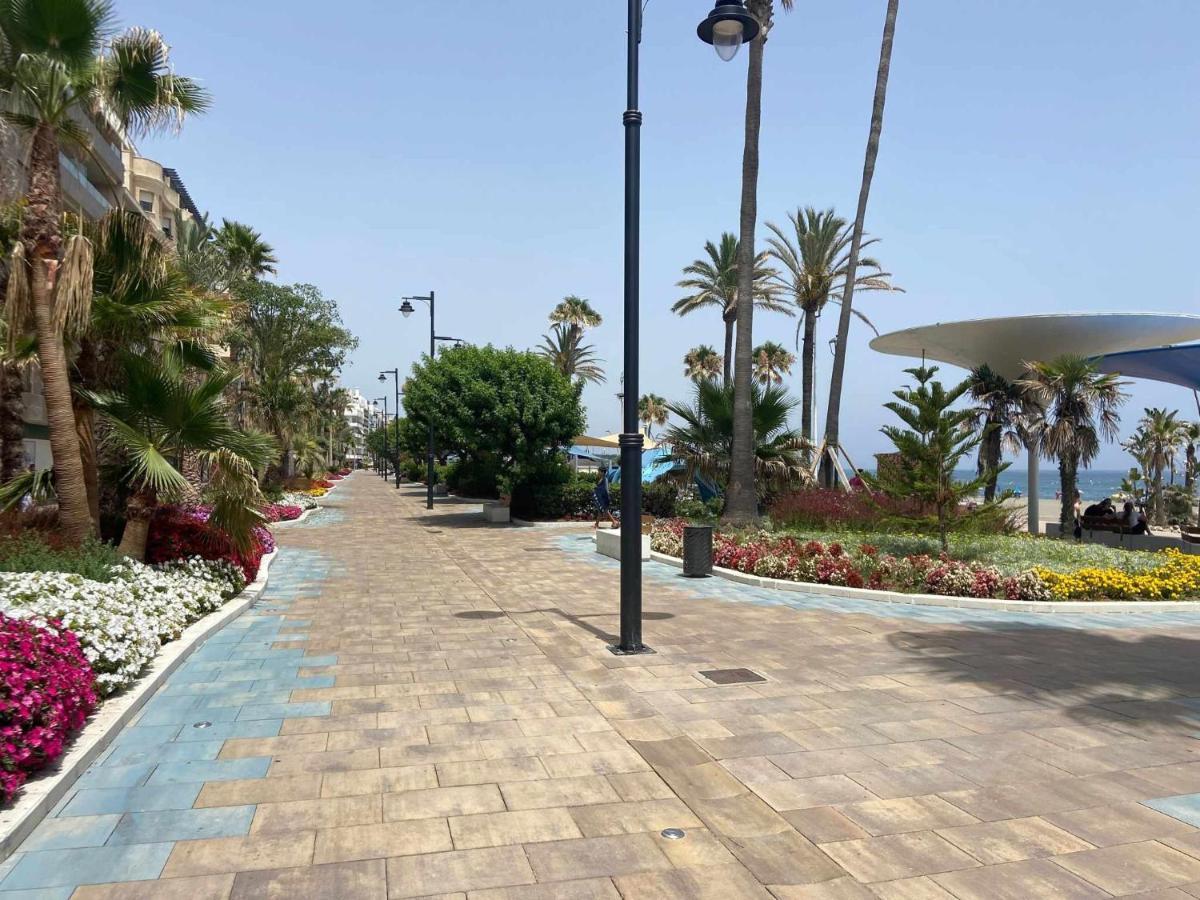 Victoria Home & Parking Estepona Ngoại thất bức ảnh