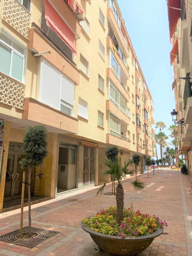 Victoria Home & Parking Estepona Ngoại thất bức ảnh