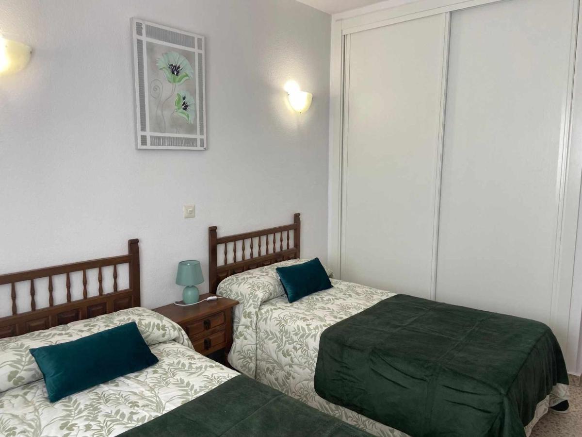 Victoria Home & Parking Estepona Ngoại thất bức ảnh
