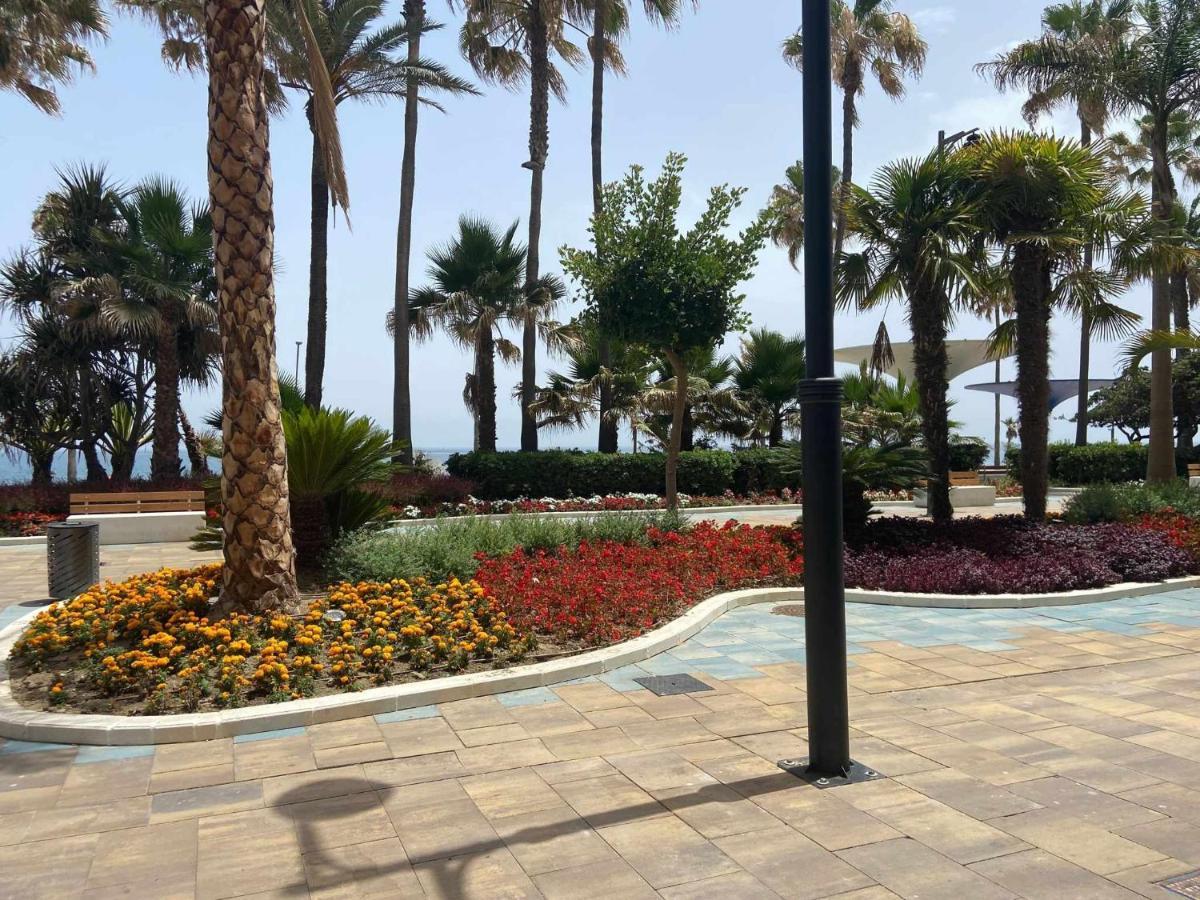 Victoria Home & Parking Estepona Ngoại thất bức ảnh